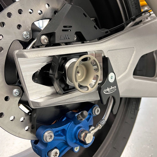 Preview: Alpha Racing Quick Release Set für die Steckachse, hinten