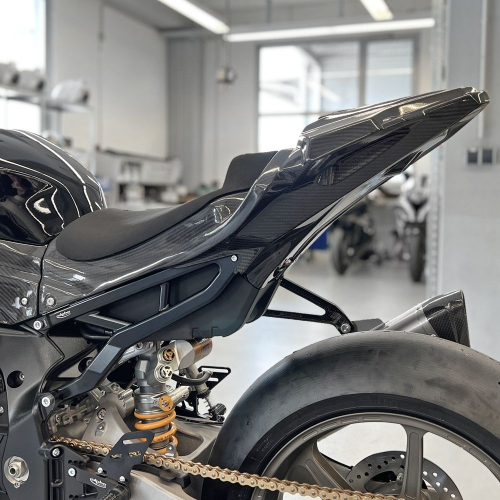 Ilmberger Carbon Höcker für BMW M & S 1000 RR , K67 & K67