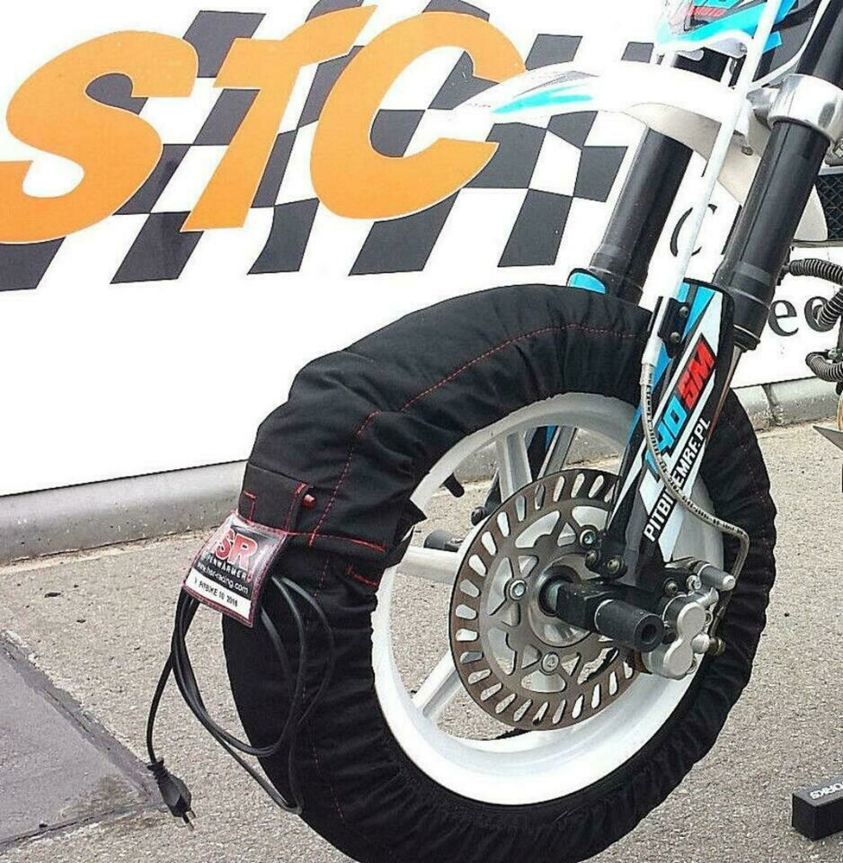 HSR Tyre Warmers, Pitbike