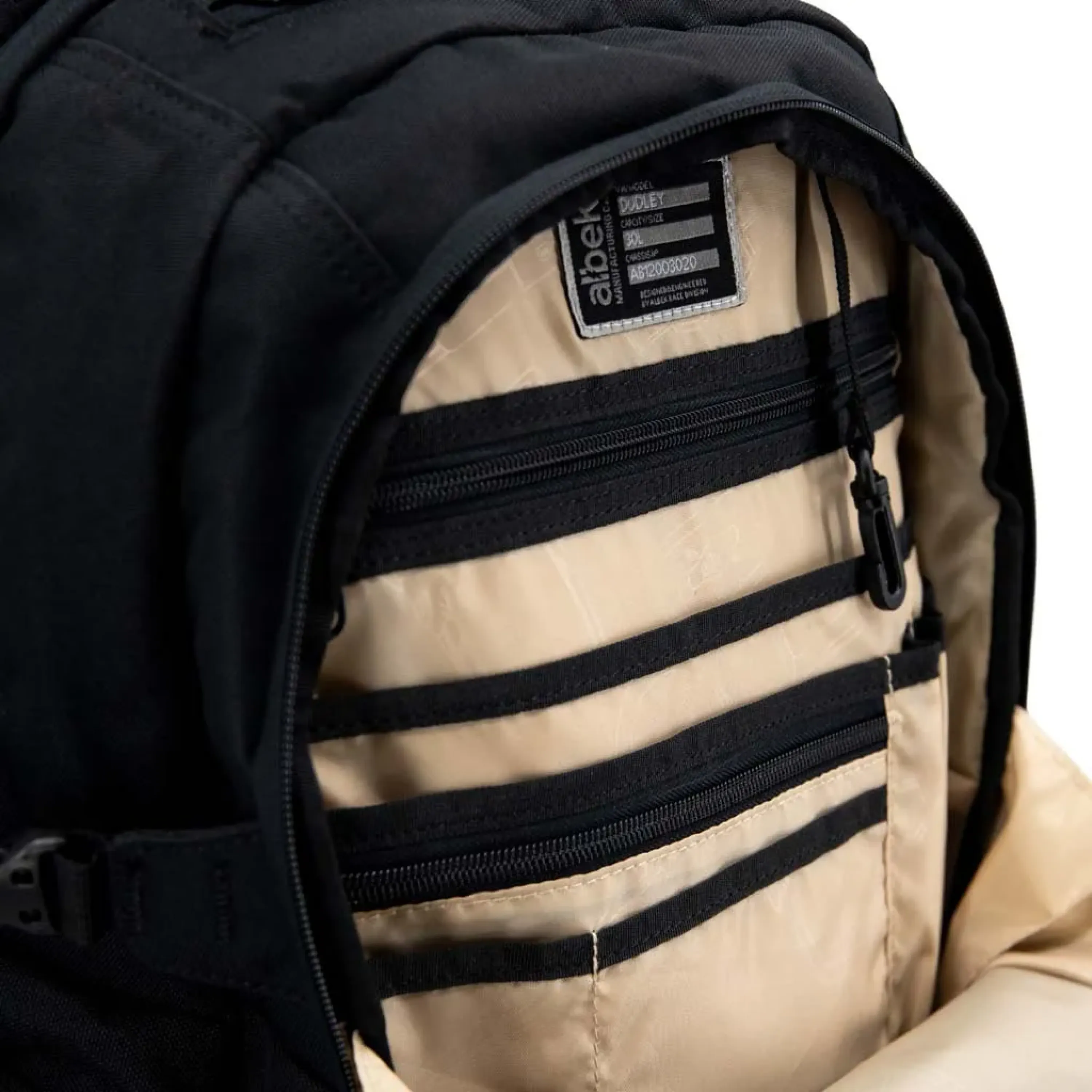 Albek "Dudley" Rucksack in Schwarz