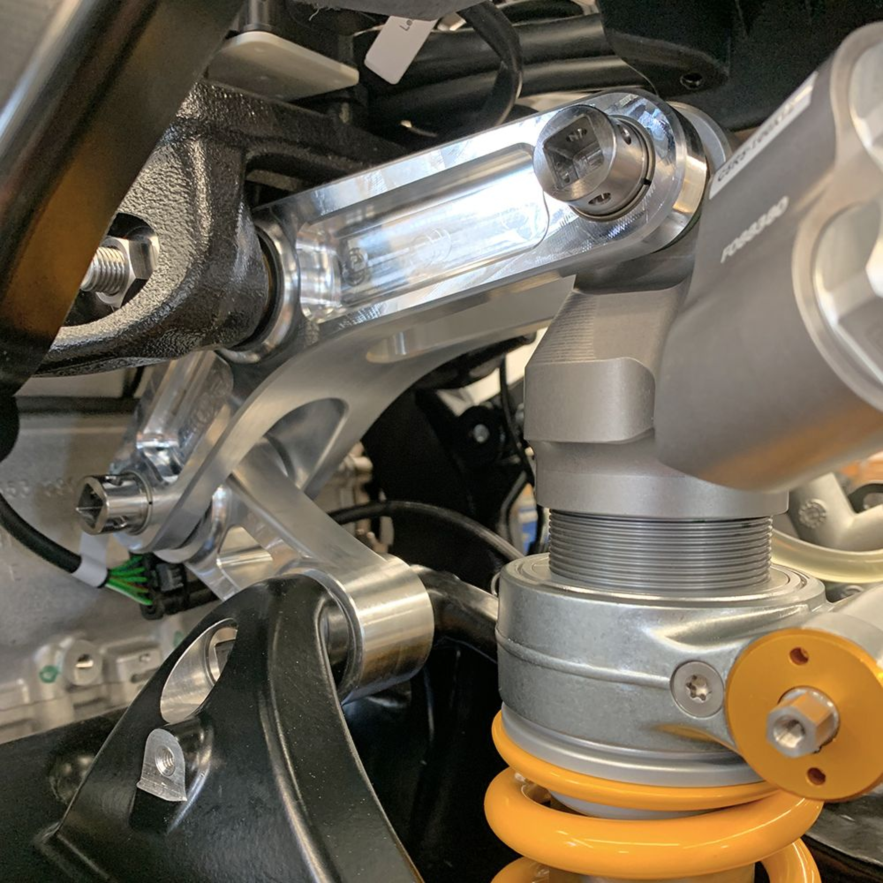 Alpha Racing Schraubensatz Umlenkungskit