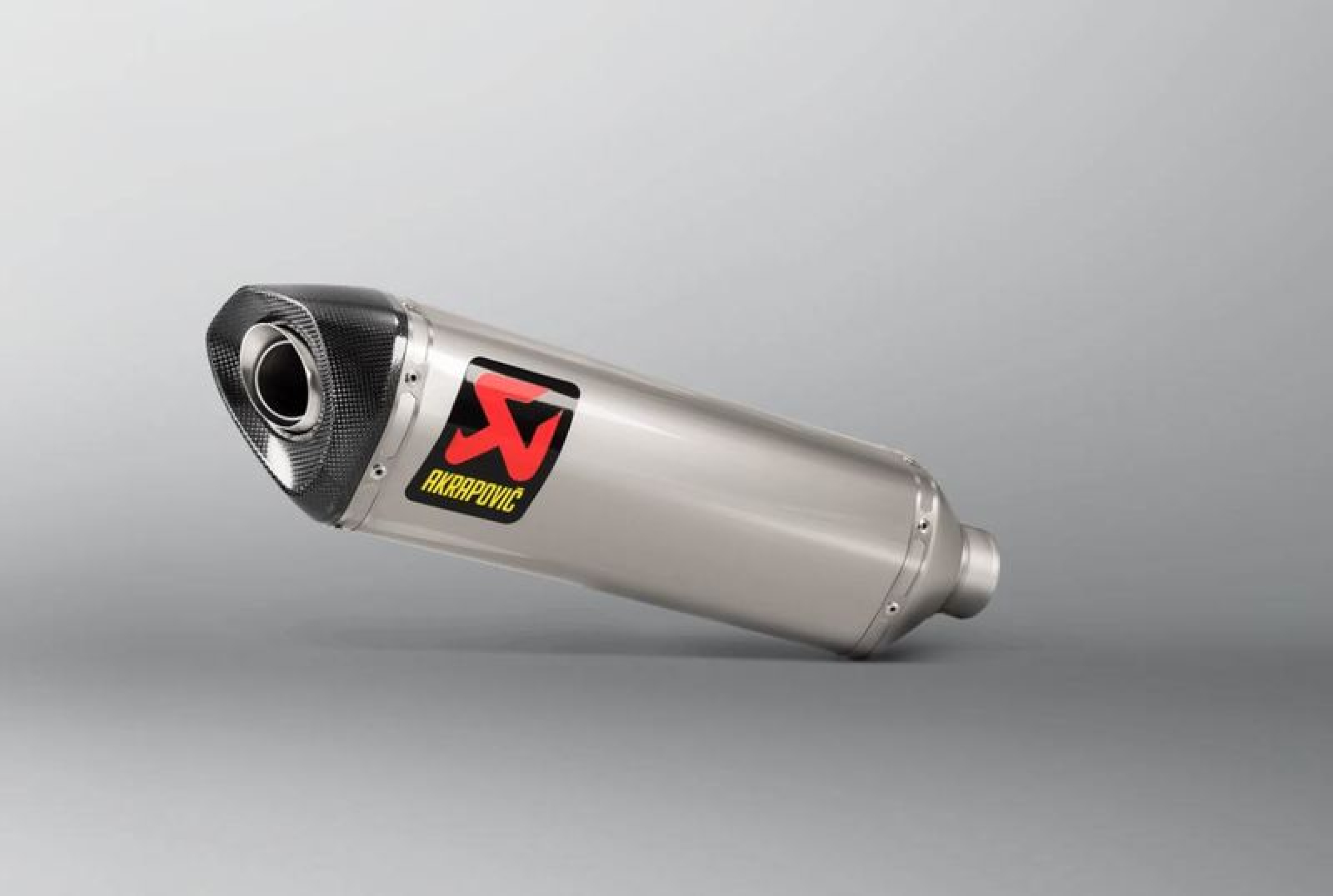 Akrapovic Slip On Line Endschalldämpfer Track Day, Titanium für YZF-R1 ab Bj. 2015 -