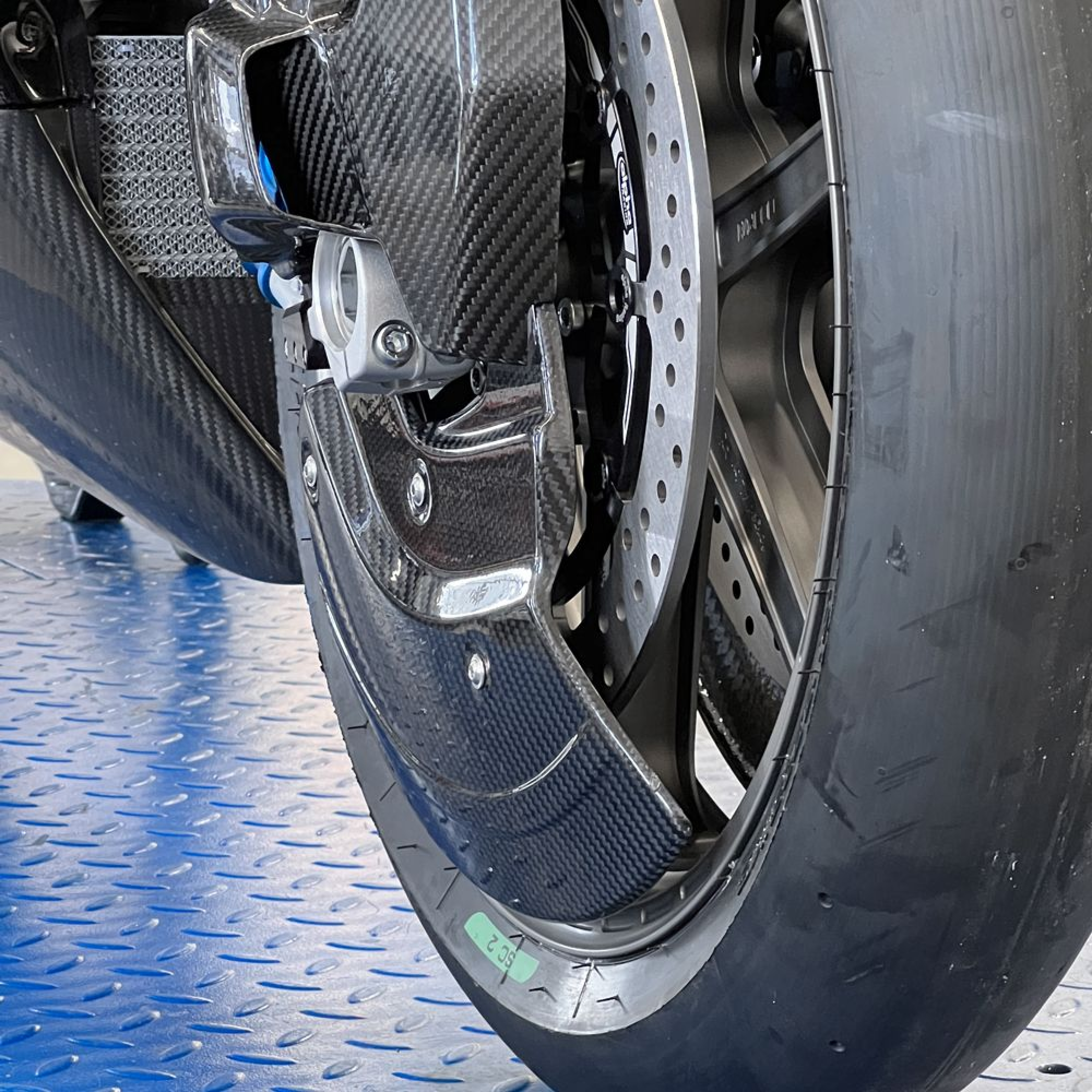 Cabon aero wheel cover set for BMW M & S 1000 RR